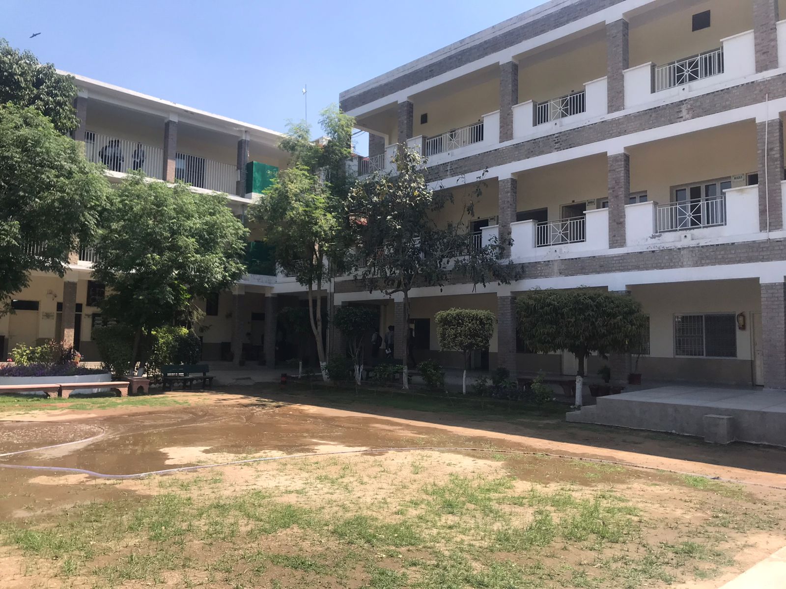 Lahore Garrison Education System