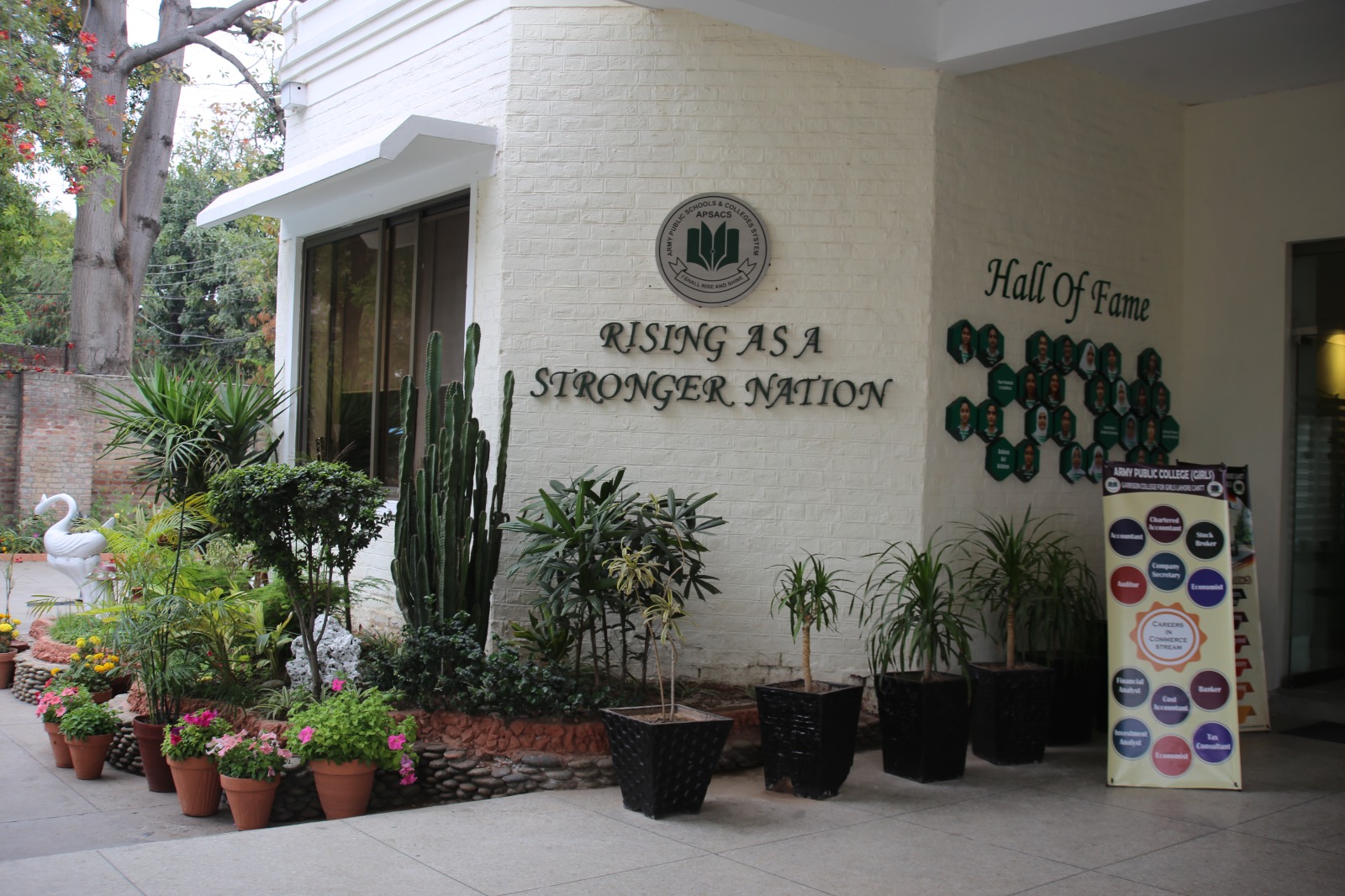 Lahore Garrison Education System